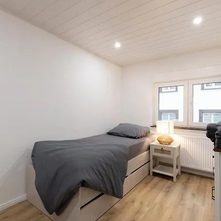 Modernes Gaestehaus Mit Mediterranem Charme Schornsheim